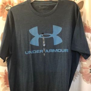Men’s under armour t shirt.